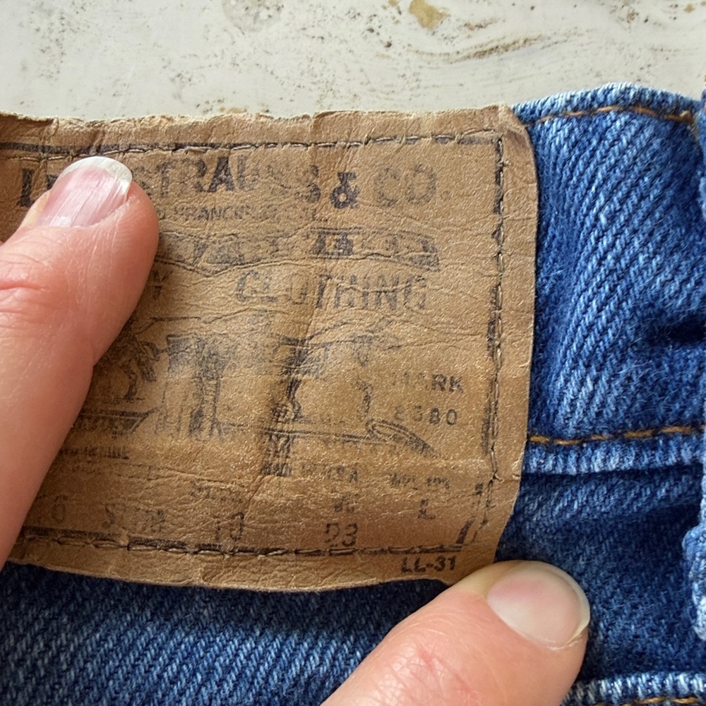 Levi’s Boys Classic Blue Denim Cutoff Shorts Size 10 Slim - Picture 12 of 13